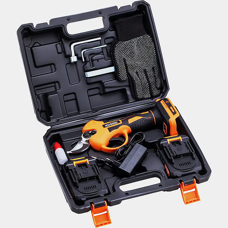 sekator-akumulatorowy-2x21v-2ah-kd5090 (11).webp